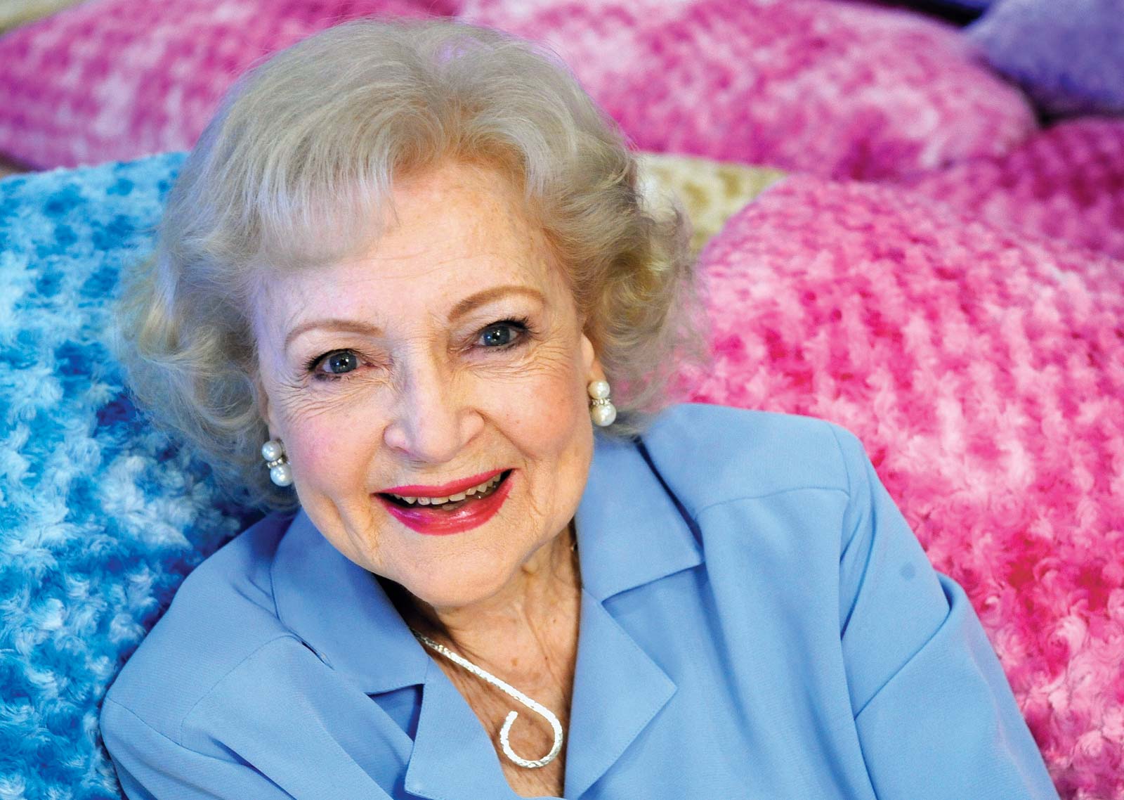 That's because she wants to look forward to her 99th birthday come january 2021. Betty White 2021 Birthday . Betty White To Feed Two Ducks Visiting Her "Everyday" On ...