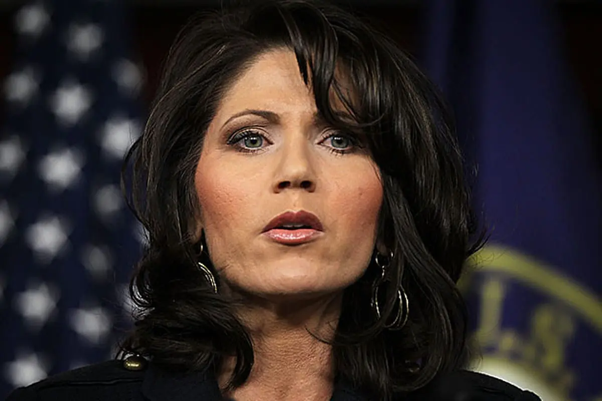 Kristi Noem Offers Full And Complete Endorsement For Donald Trump - The ...