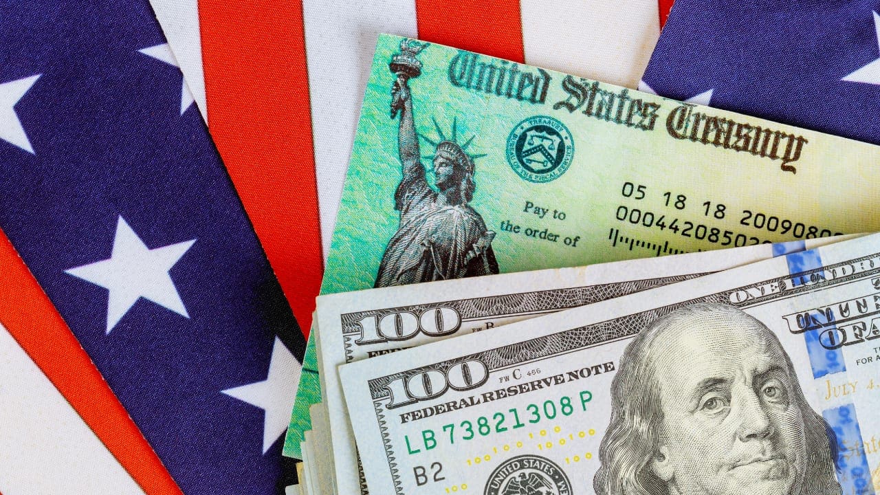 Hang On To Notice 1444-C That Follows The $1,400 Stimulus Check: The IRS Letter Could Help Bring In More Money 2 Stimulus check