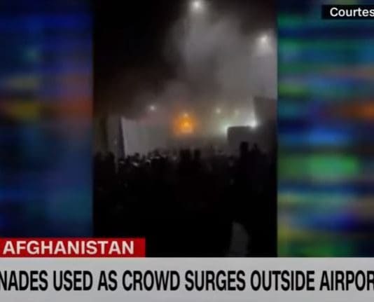 Watch chaos unfold at Kabul airport's north gate