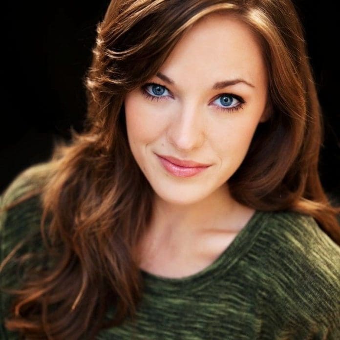 Laura Osnes