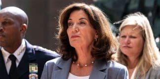 kathy hochul