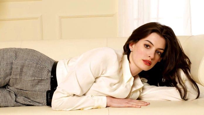 anne hathaway