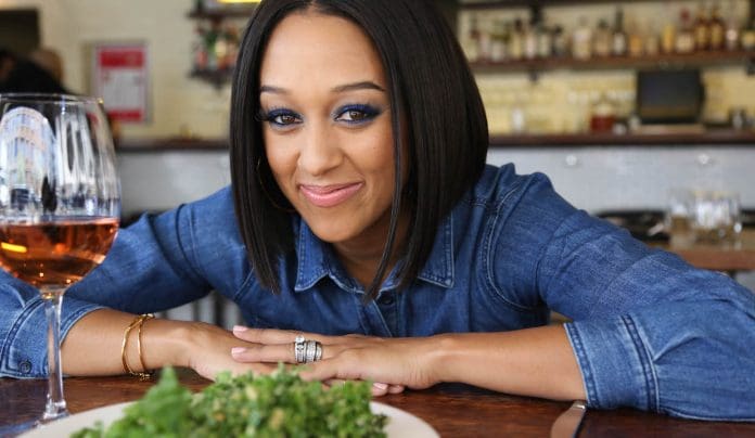 tia mowry