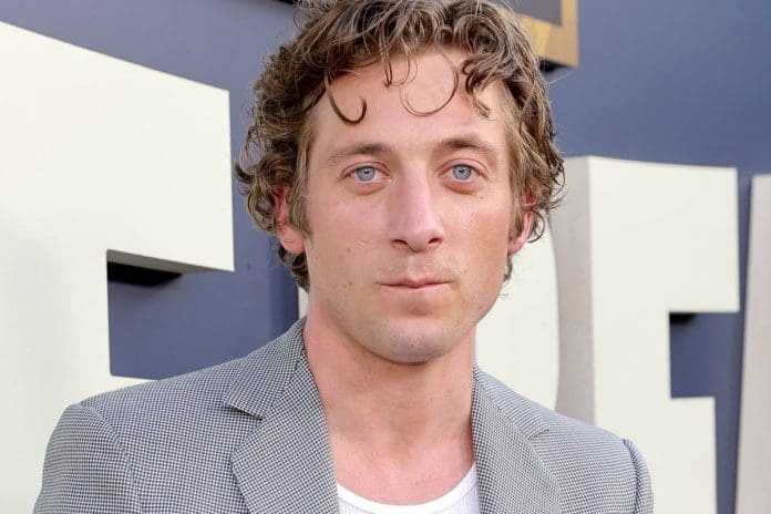 Jeremy Allen White